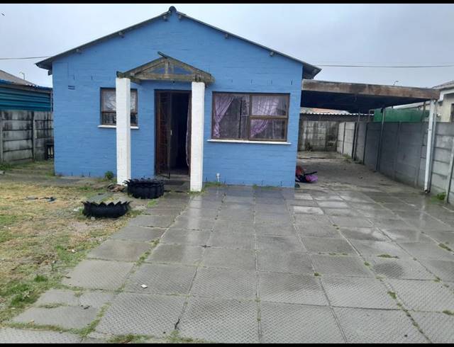 2 BEDROOM HOUSE FOR SALE IN PALM PARK